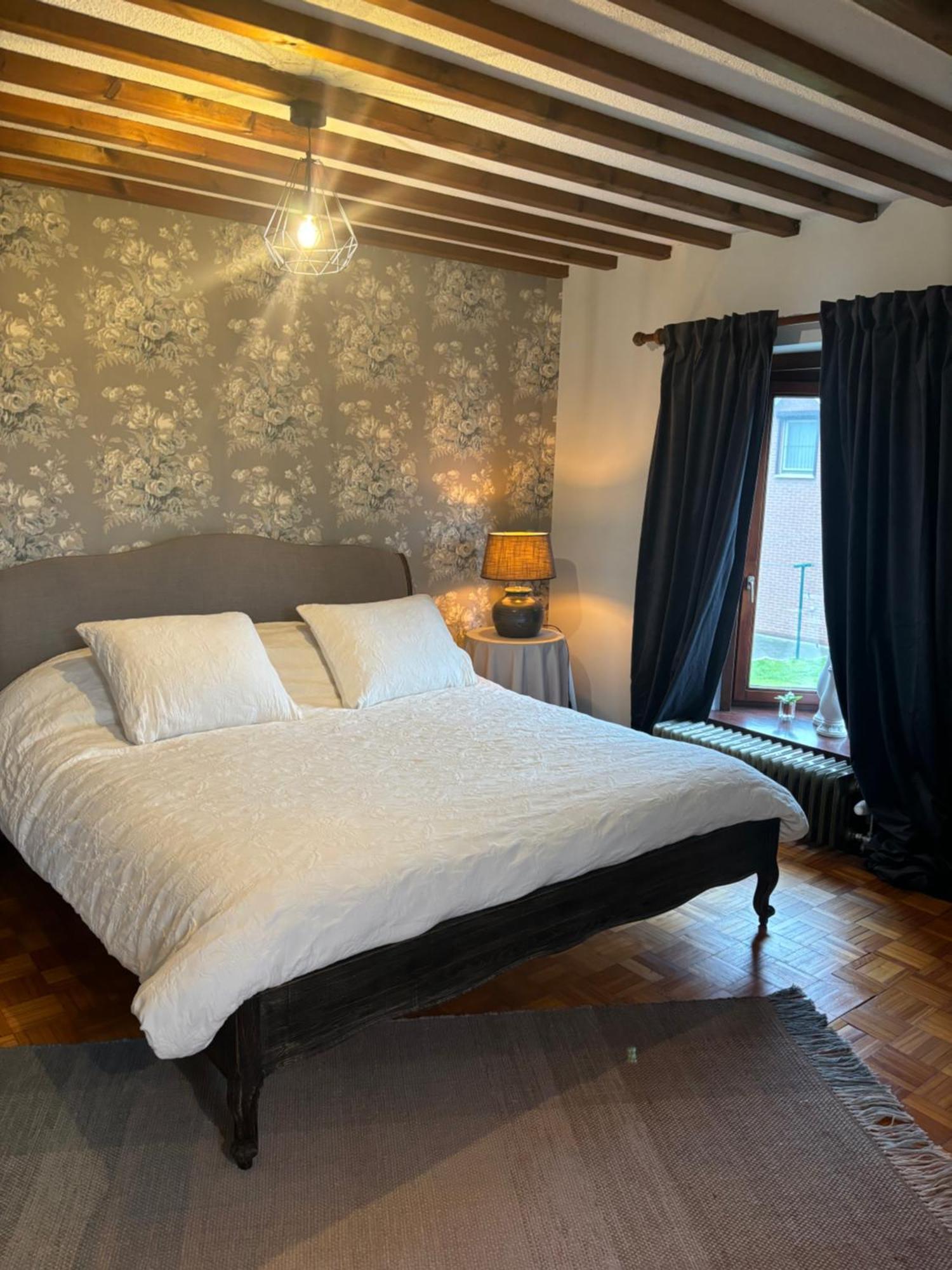 Sophia Rooms 14 Маасмехелен Экстерьер фото